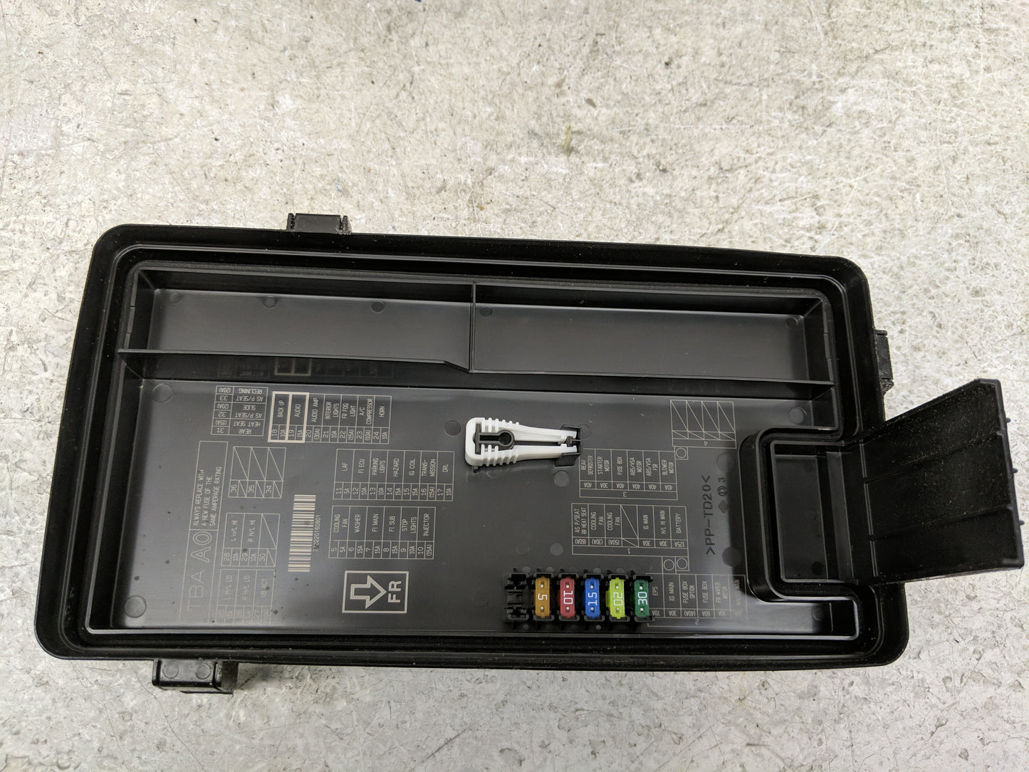 2016-2018 Honda Civic Fusebox Fuse Box Panel Relay Module P/N:TBA A210 A2 Fits Fits 2016 2017 2018 OEM Used Auto Parts - Oem