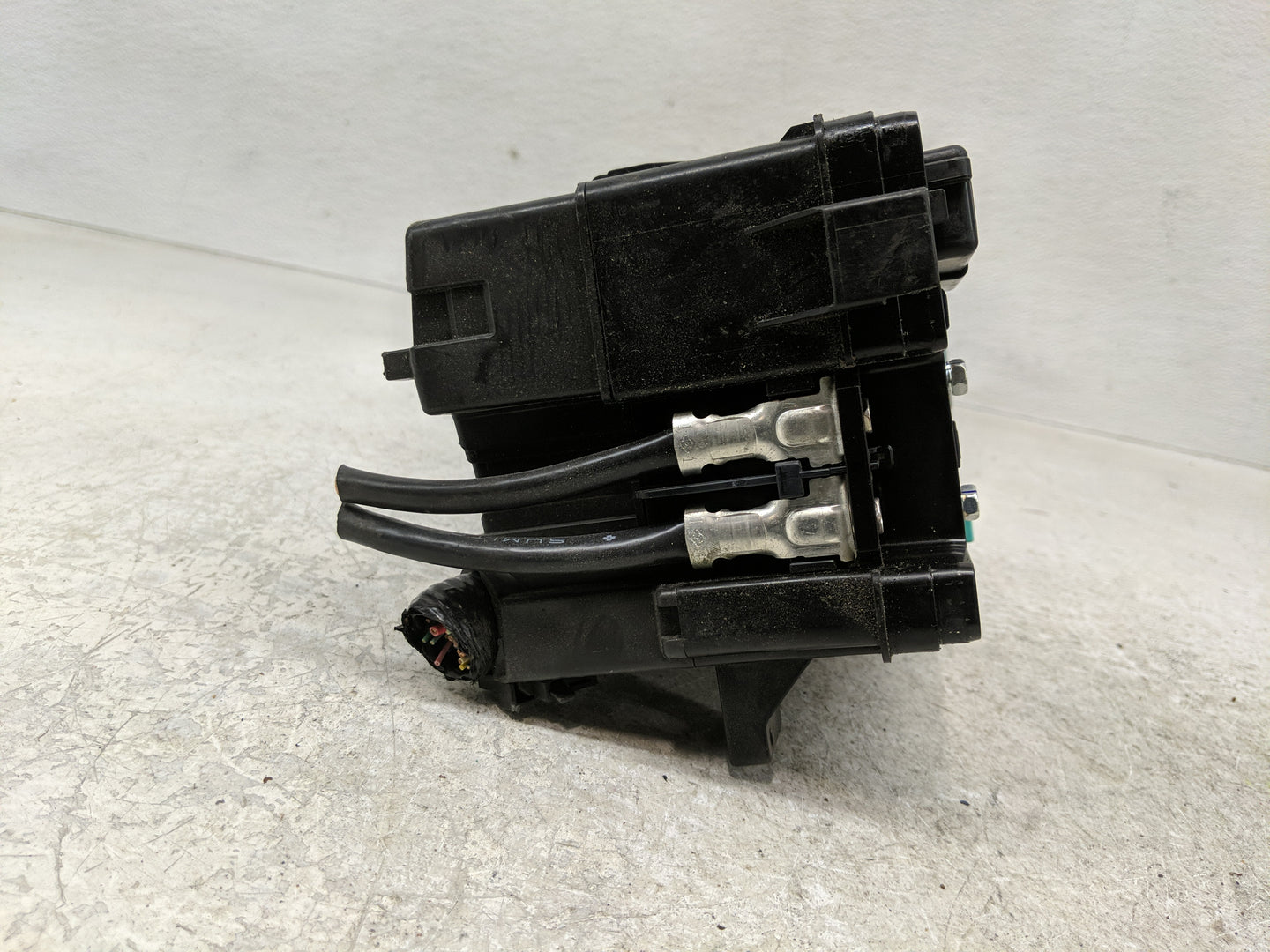 2016-2018 Honda Civic Fusebox Fuse Box Panel Relay Module P/N:TBA A210 A2 Fits Fits 2016 2017 2018 OEM Used Auto Parts - Oem