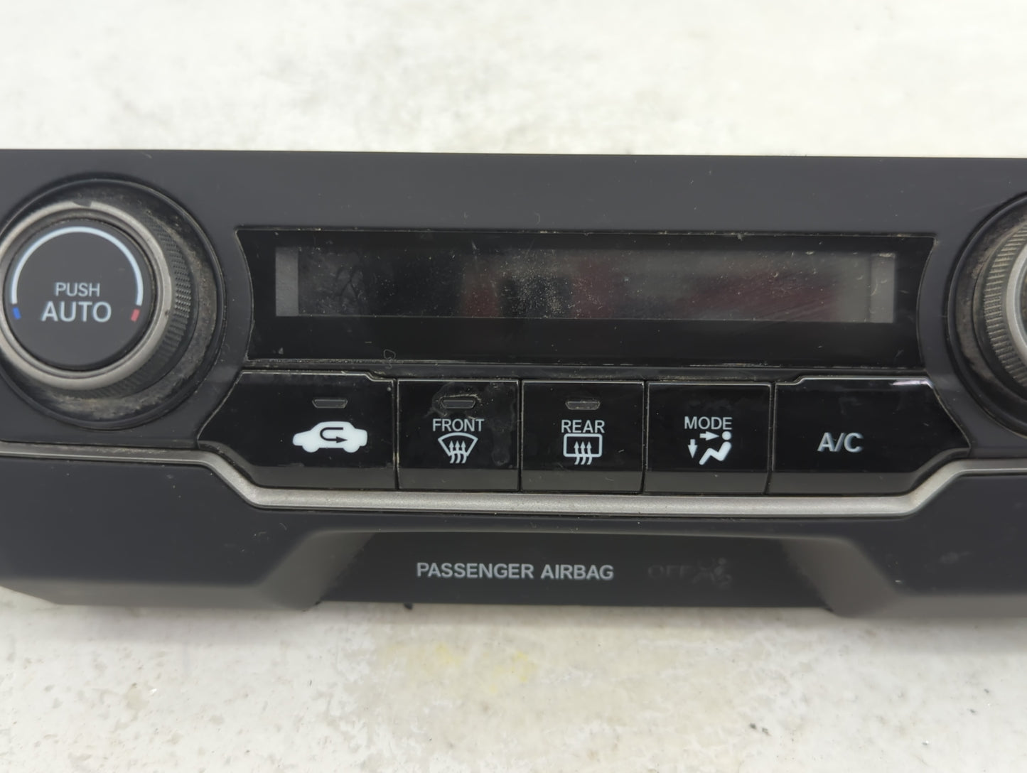2017-2021 Honda Civic Climate Control Module Temperature AC/Heater Replacement P/N:79600TGGA110M1 Fits OEM Used Auto Parts -