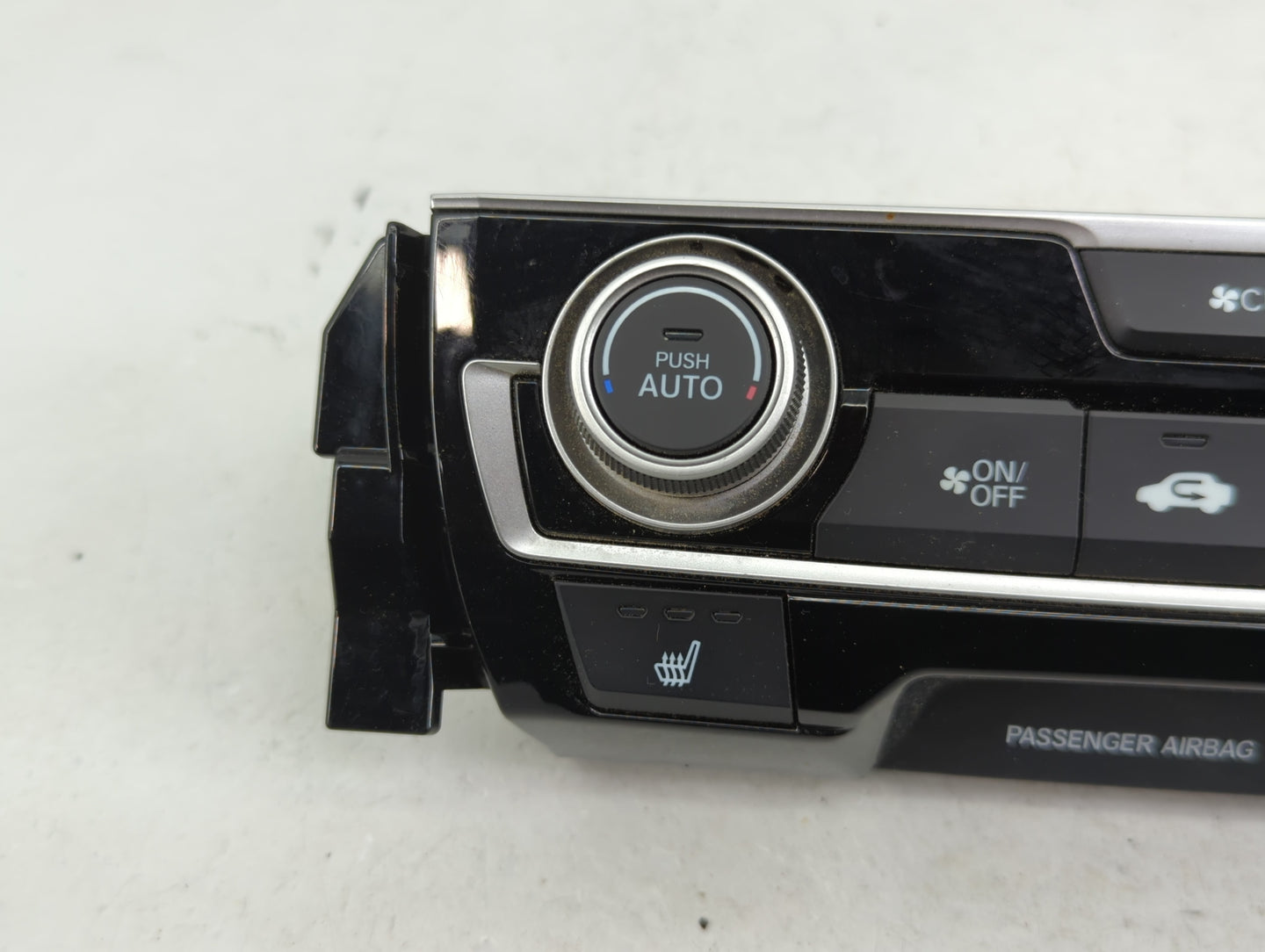 2016-2018 Honda Civic Climate Control Module Temperature AC/Heater Replacement P/N:79600TBAA611M1 Fits Fits 2016 2017 2018 O