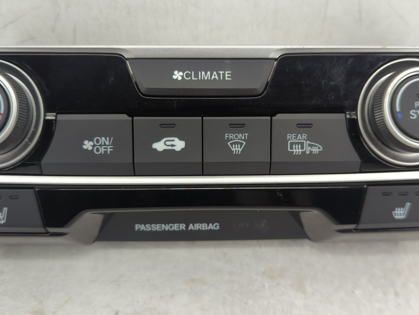 2016-2018 Honda Civic Climate Control Module Temperature AC/Heater Replacement P/N:79600TBAA611M1 Fits Fits 2016 2017 2018 O
