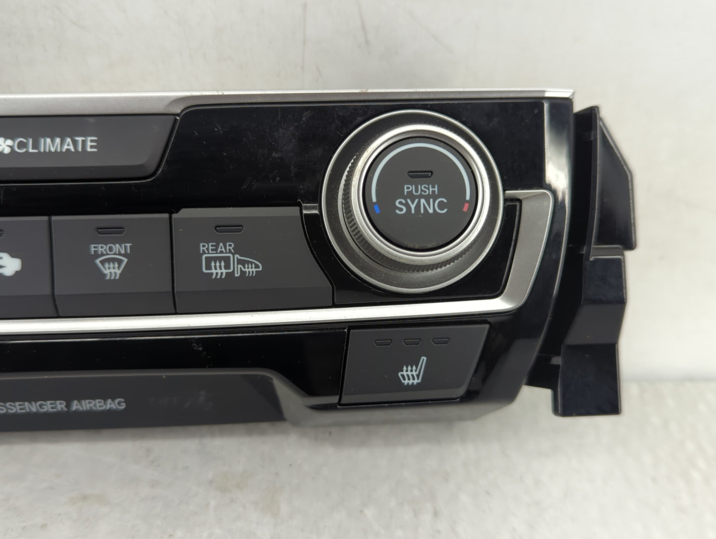 2016-2018 Honda Civic Climate Control Module Temperature AC/Heater Replacement P/N:79600TBAA611M1 Fits Fits 2016 2017 2018 O