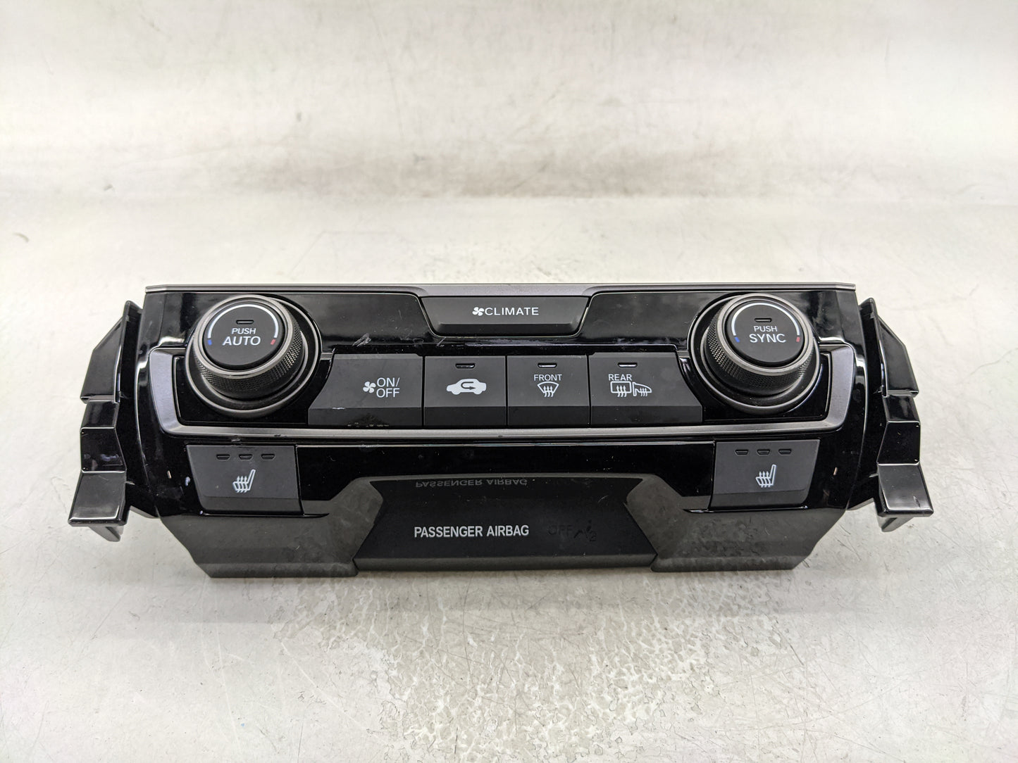 2016-2018 Honda Civic Climate Control Module Temperature AC/Heater Replacement P/N:79600TBAA611M1 Fits Fits 2016 2017 2018 O