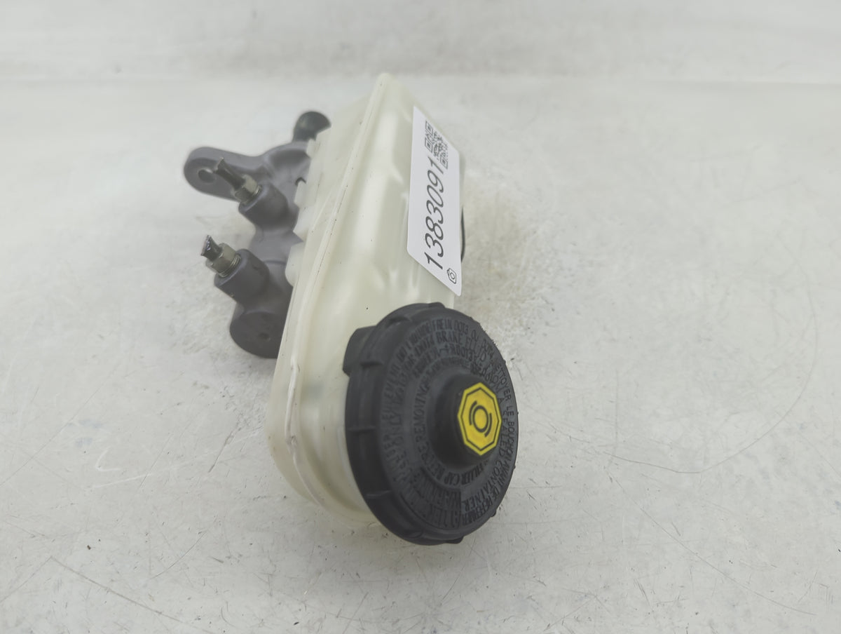 2016-2021 Honda Civic Brake Master Cylinder 1383091 - Oemusedautoparts1.com