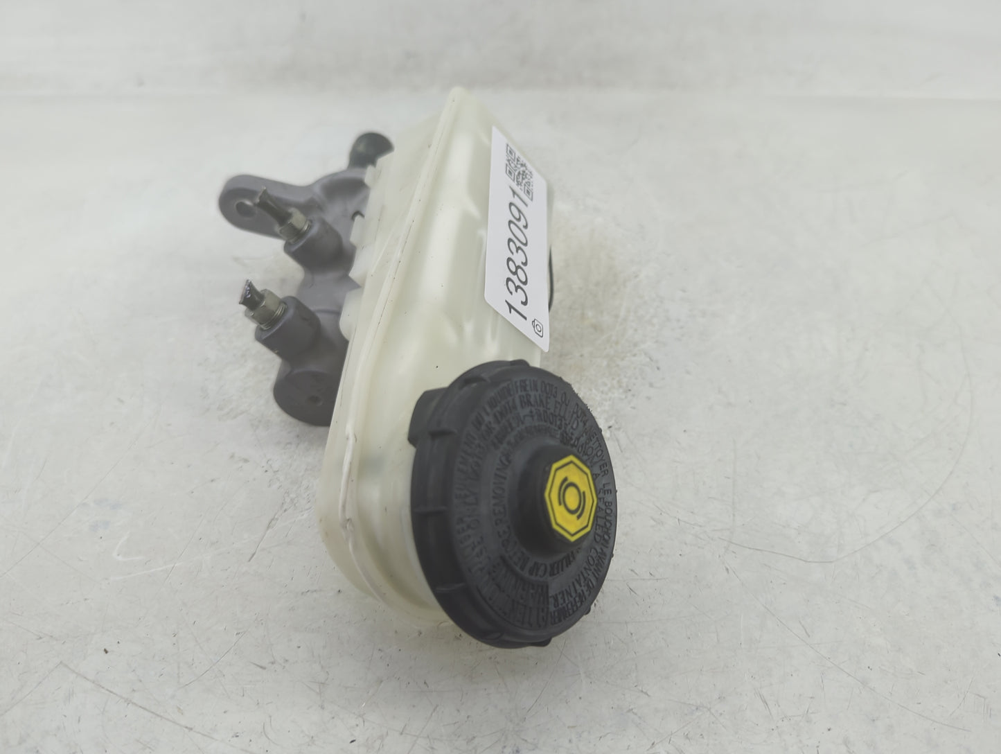 2016-2021 Honda Civic Brake Master Cylinder 1383091 - Oemusedautoparts1.com