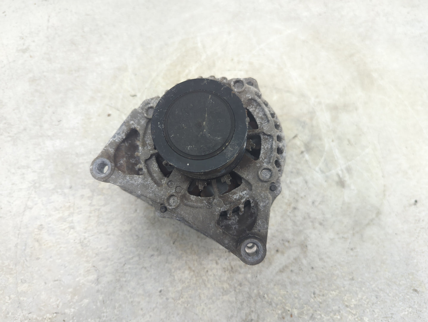 2016-2017 Honda Civic Alternator Replacement Generator Charging Assembly Engine OEM P/N:104211-4340 Fits Fits 2016 2017 OEM 