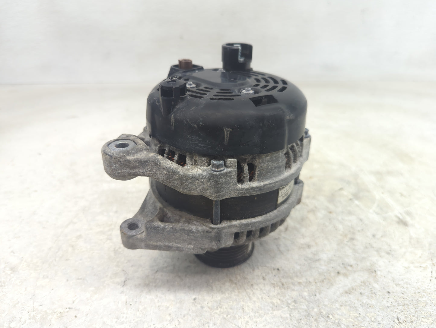 2016-2017 Honda Civic Alternator Replacement Generator Charging Assembly Engine OEM P/N:104211-4340 Fits Fits 2016 2017 OEM 