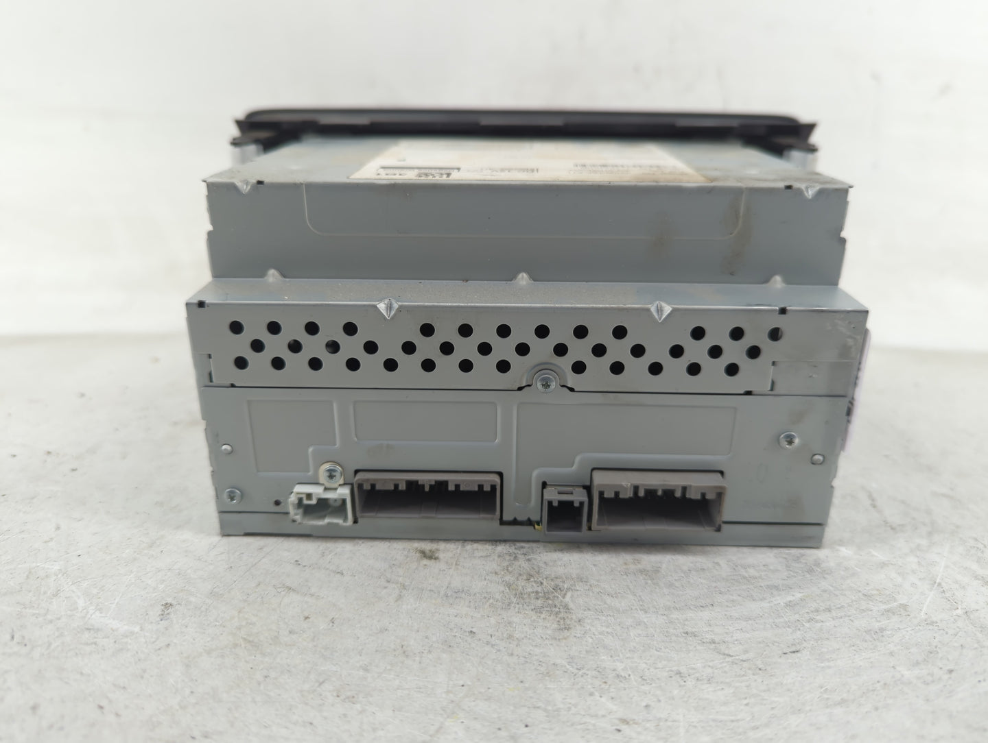 2016-2017 Honda Civic Radio AM FM Cd Player Receiver Replacement P/N:39100-TBA-A11 Fits Fits 2016 2017 OEM Used Auto Parts -