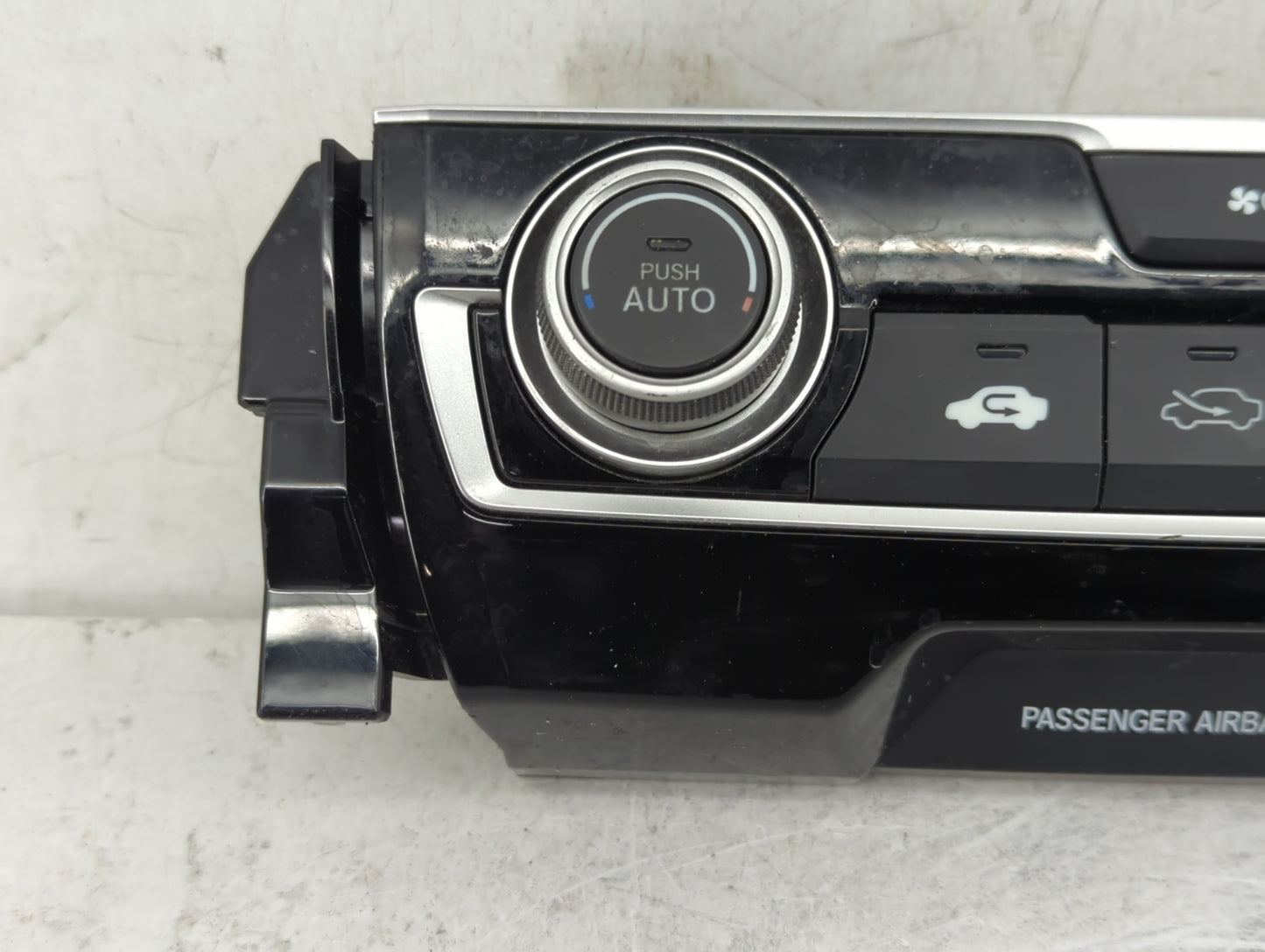 2016-2021 Honda Civic Climate Control Module Temperature AC/Heater Replacement P/N:79600TBAA311M1 Fits OEM Used Auto Parts -