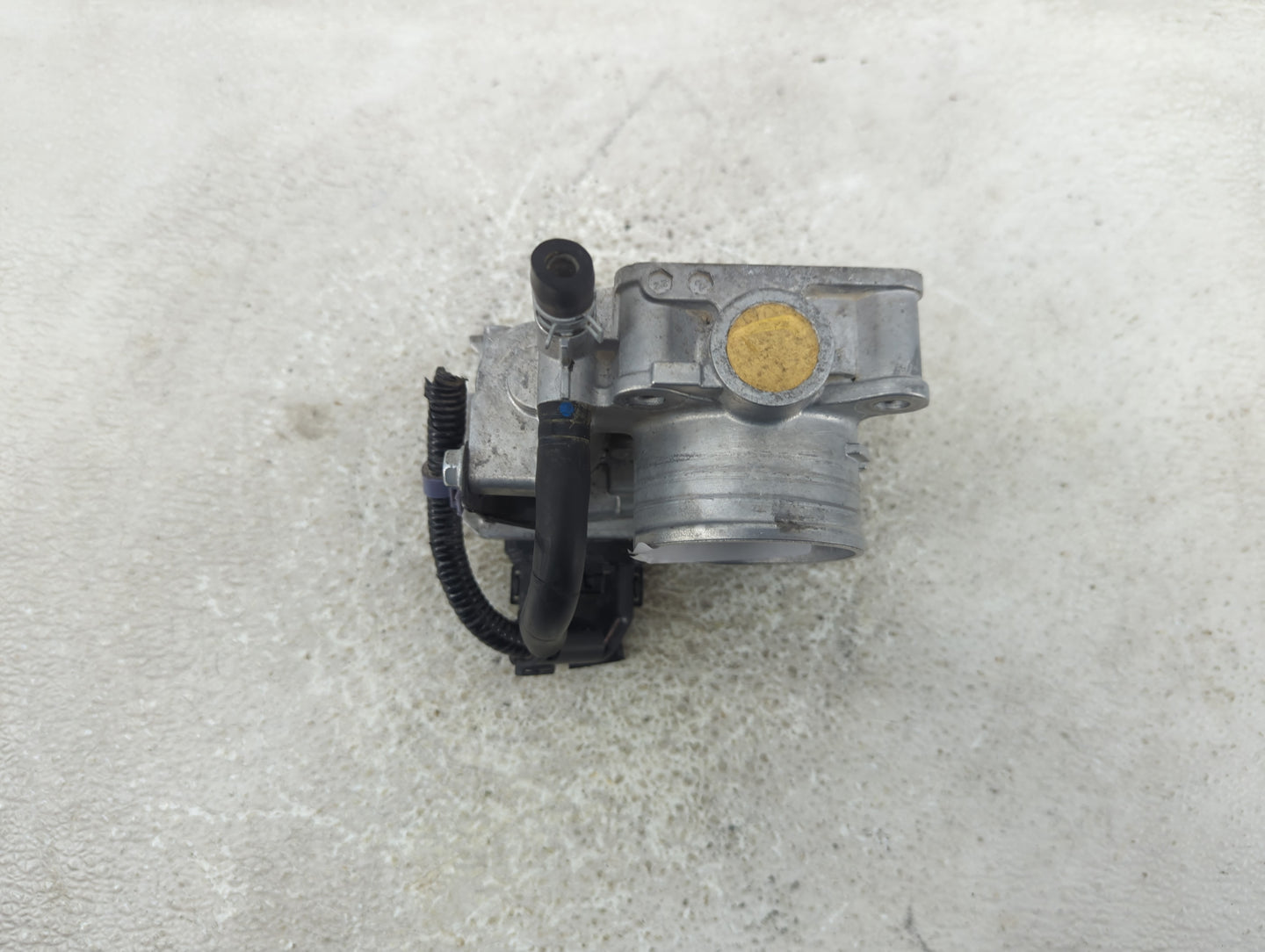 2016-2022 Honda Civic Throttle Body P/N:GMH1A Fits Fits 2016 2017 2018 2019 2020 2021 2022 OEM Used Auto Parts - Oemusedauto
