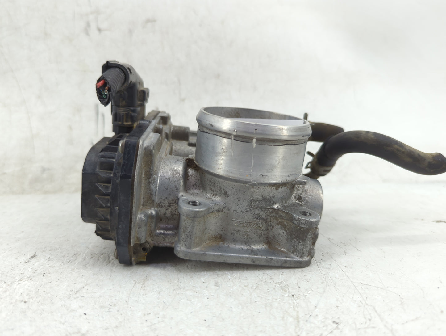 2016-2022 Honda Civic Throttle Body P/N:GMG9A Fits Fits 2016 2017 2018 2019 2020 2021 2022 OEM Used Auto Parts - Oemusedauto