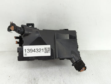 2016-2018 Honda Civic Fusebox Fuse Box Panel Relay Module P/N:TBAA210A2 Fits Fits 2016 2017 2018 OEM Used Auto Parts - Oemus