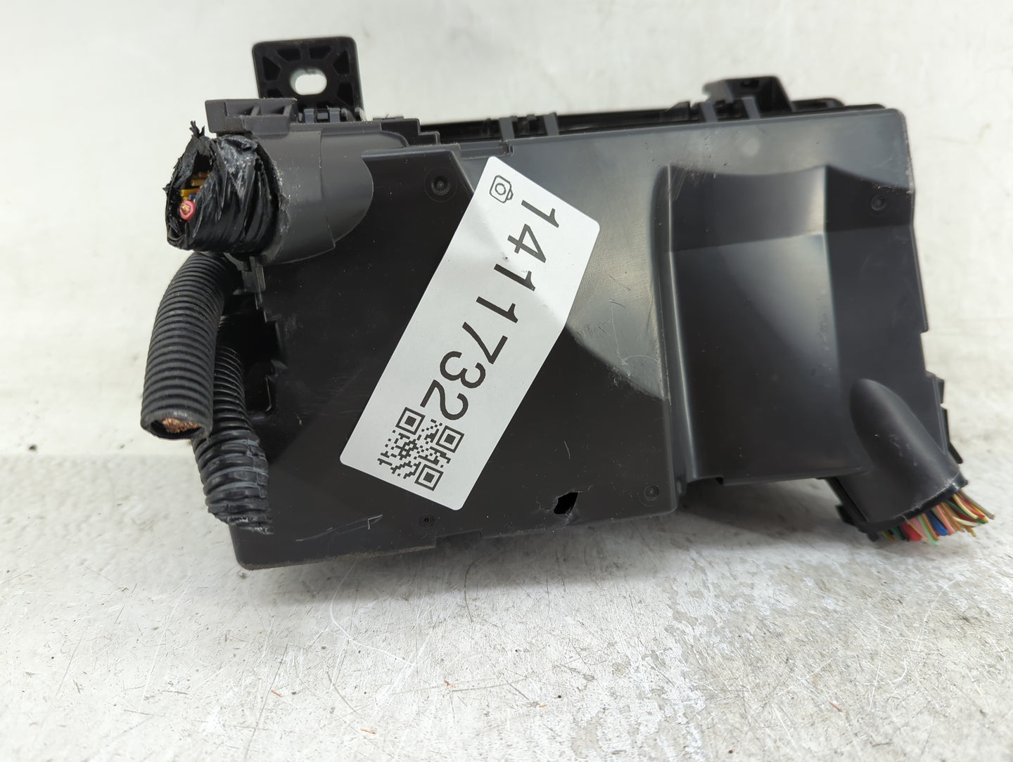 2017-2018 Honda Civic Fusebox Fuse Box Panel Relay Module Fits Fits 2017 2018 OEM Used Auto Parts - Oemusedautoparts1.com
