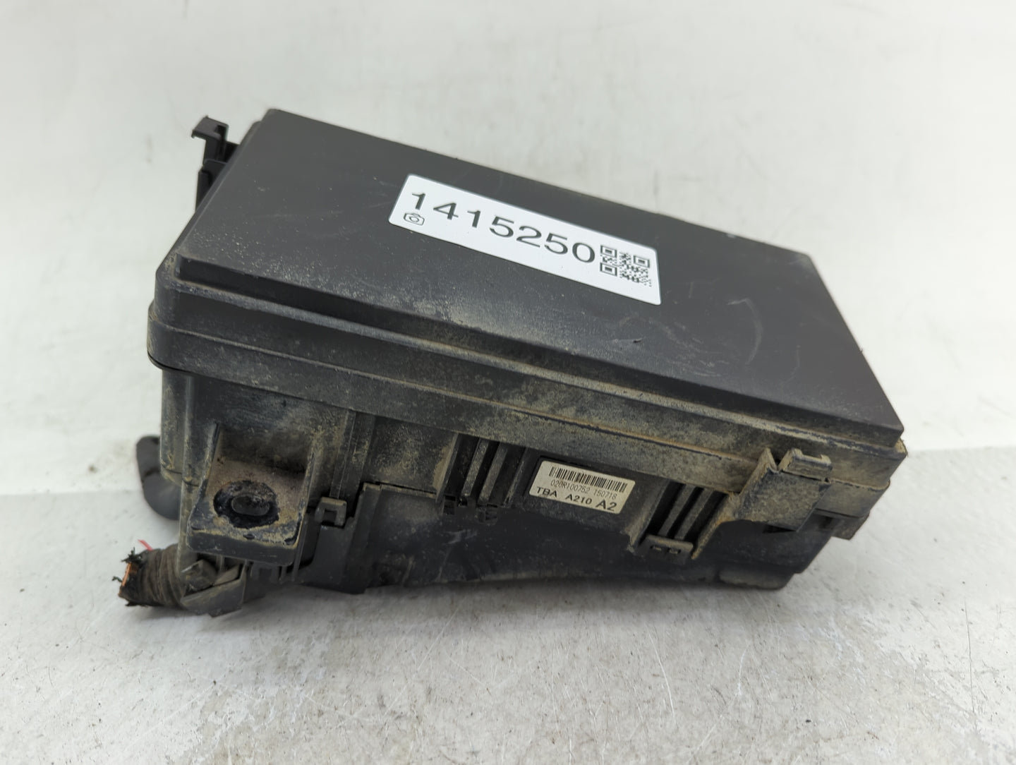 2017 Honda Civic Fusebox Fuse Box Panel Relay Module P/N:TBA A210 A2 Fits OEM Used Auto Parts - Oemusedautoparts1.com