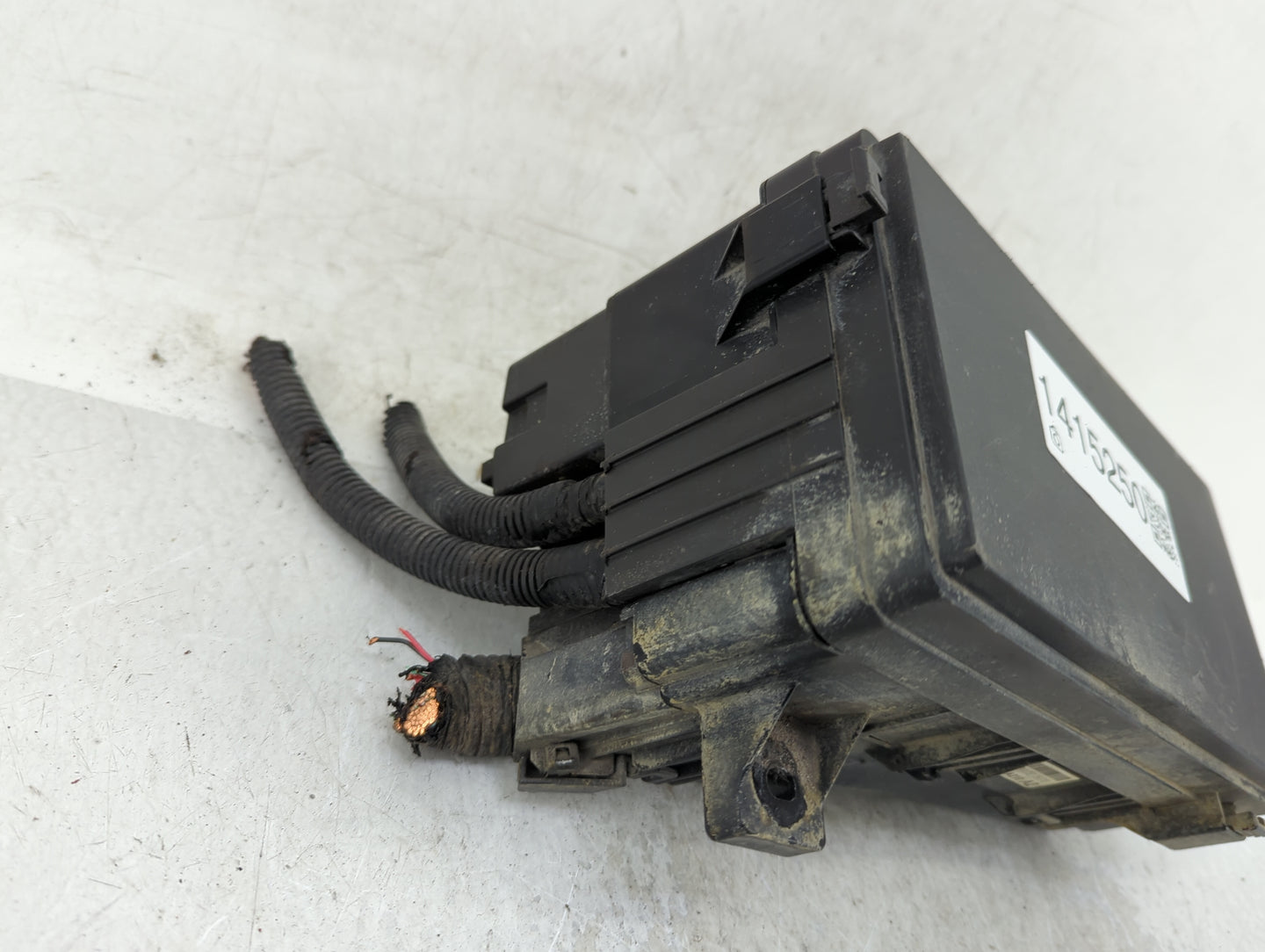 2017 Honda Civic Fusebox Fuse Box Panel Relay Module P/N:TBA A210 A2 Fits OEM Used Auto Parts - Oemusedautoparts1.com