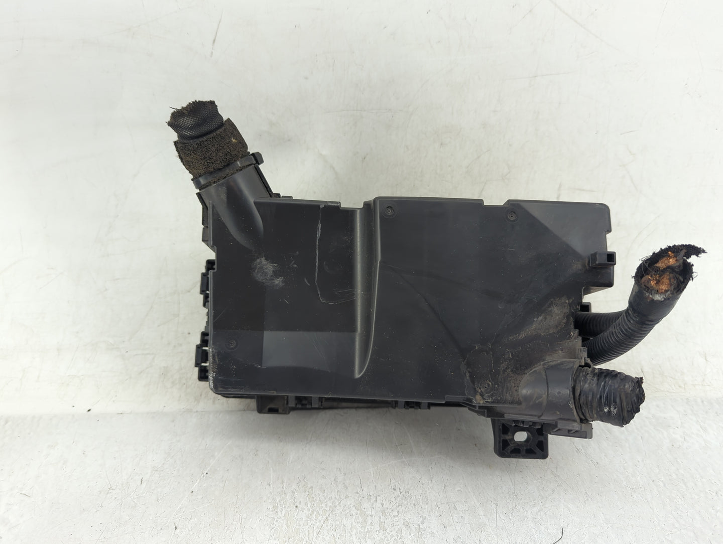 2016-2018 Honda Civic Fusebox Fuse Box Panel Relay Module P/N:TBA A210 A2 Fits Fits 2016 2017 2018 OEM Used Auto Parts - Oem