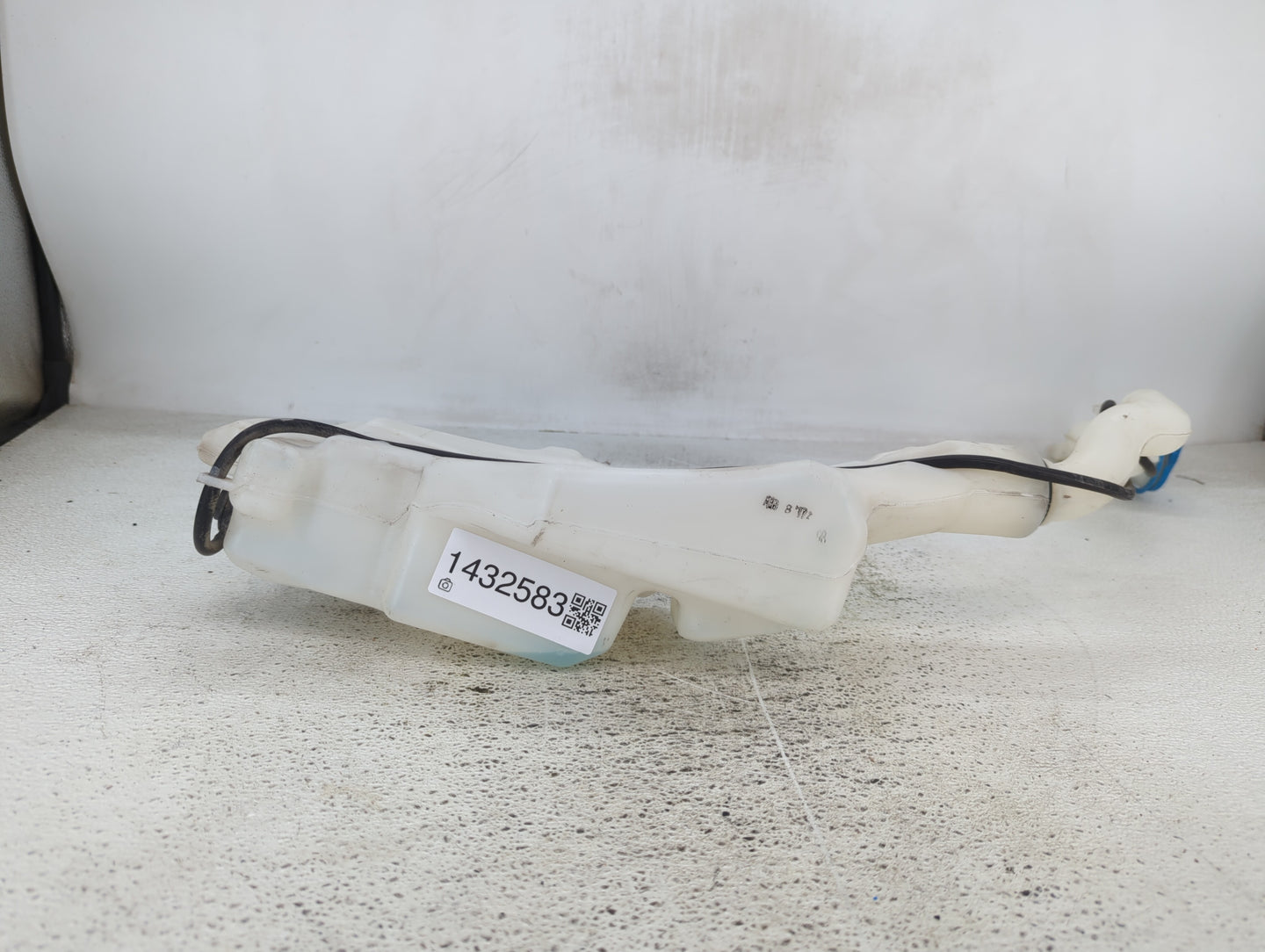 2016-2021 Honda Civic Windshield Washer Fluid Reservoir Bottle Oem - Oemusedautoparts1.com