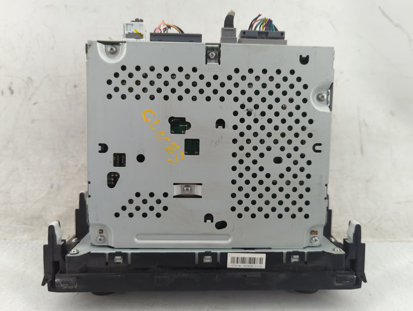 2016-2018 Honda Civic Information Display Screen - Oemusedautoparts1.com