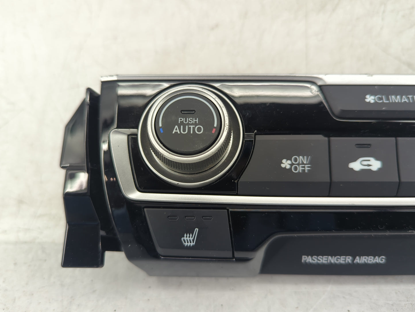2016-2018 Honda Civic Climate Control Module Temperature AC/Heater Replacement P/N:79600TBAA611M1 SANWA2A077G Fits OEM Used 