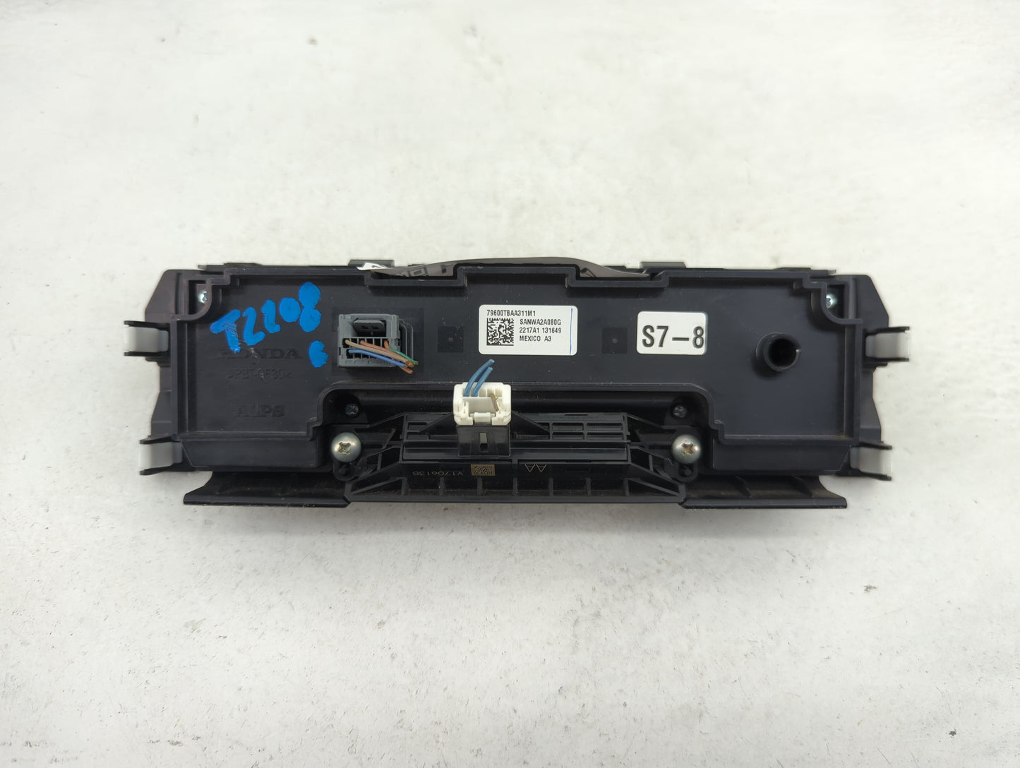 2017 Honda Civic Climate Control Module Temperature AC/Heater Replacement P/N:79600TBAA311M1 SANWA2A080G Fits OEM Used Auto 