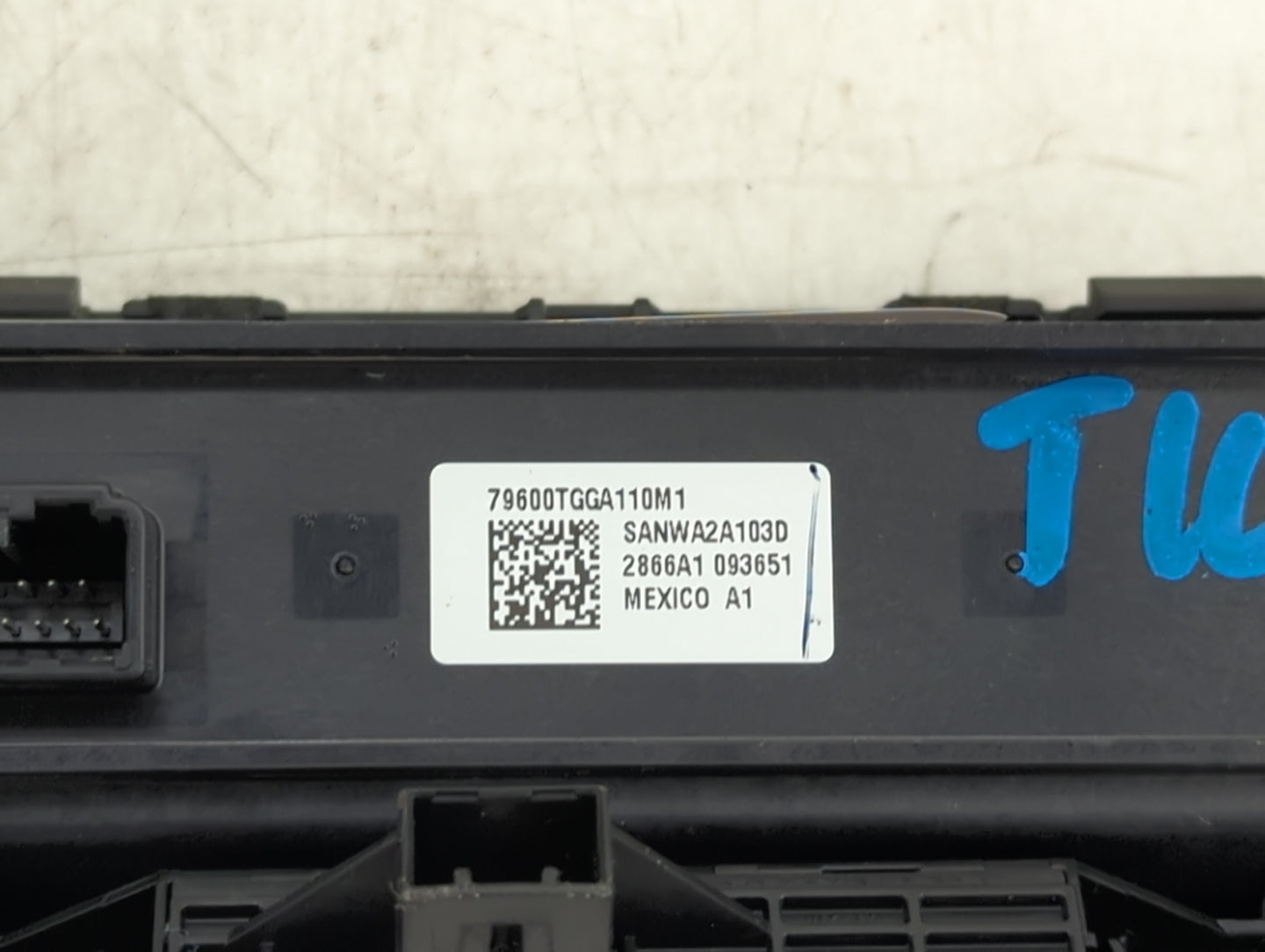 2017-2021 Honda Civic Climate Control Module Temperature AC/Heater Replacement P/N:79600TGGA110M1 SANWA2A103D Fits OEM Used 