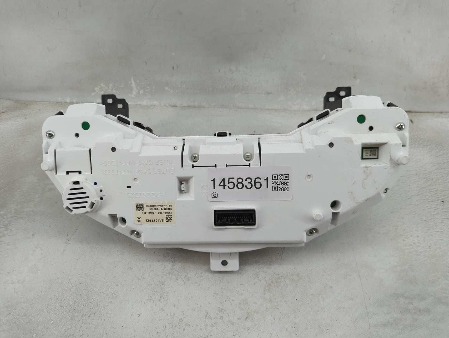 2016-2018 Honda Civic Instrument Cluster Speedometer Gauges P/N:78100-TBA-A320-M1 BA1017163 Miles: Fits Fits 2016 2017 2018 
