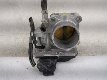 2016-2022 Honda Civic Throttle Body P/N:GMH1A M60926 Fits Fits 2016 2017 2018 2019 2020 2021 2022 OEM Used Auto Parts - Oemu