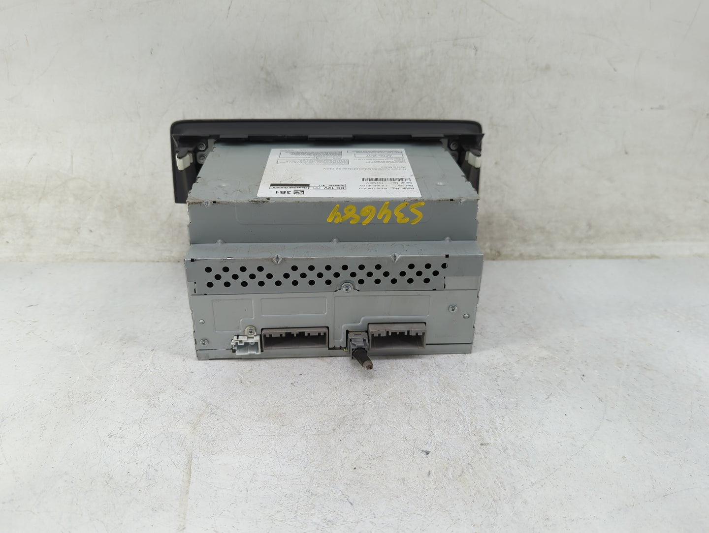 2016-2017 Honda Civic Radio AM FM Cd Player Receiver Replacement P/N:39100-TBA-A11 CV-VH55E1GX Fits Fits 2016 2017 OEM Used 