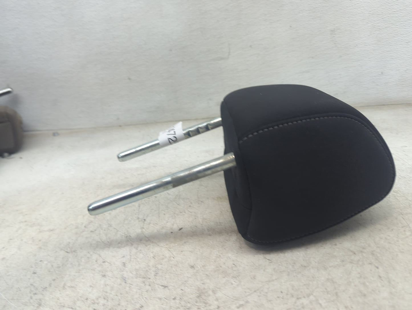 2017 Honda Civic Headrest Head Rest Front Driver Seat Black - Oemusedautoparts1.com