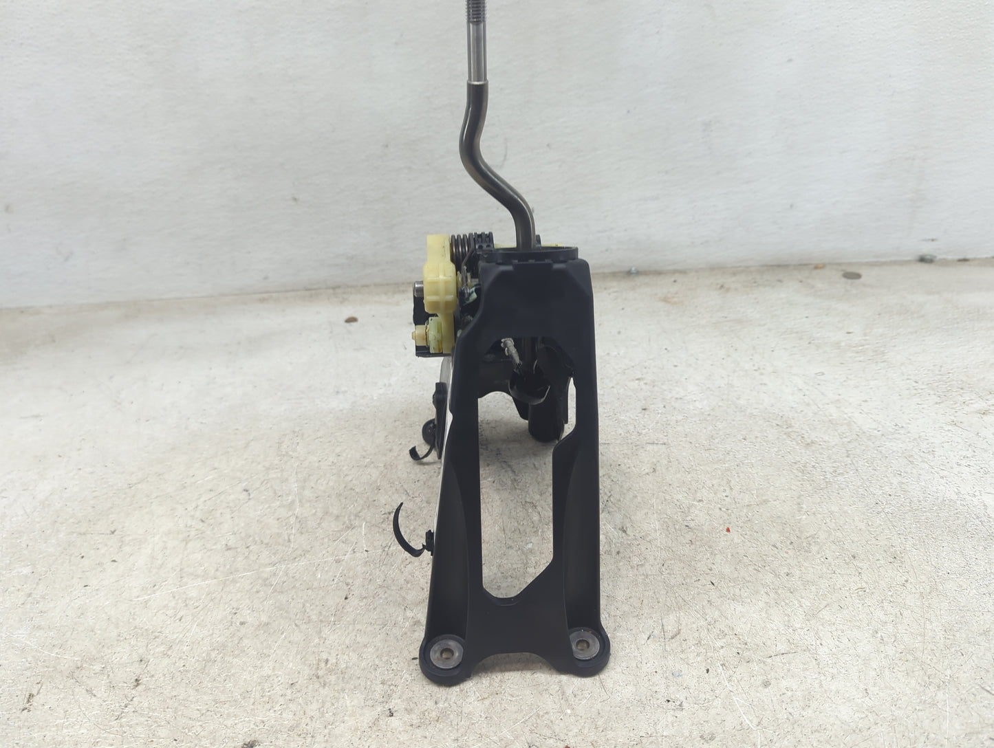 2017 Honda Civic Floor Console Assembly Shifter - Oemusedautoparts1.com
