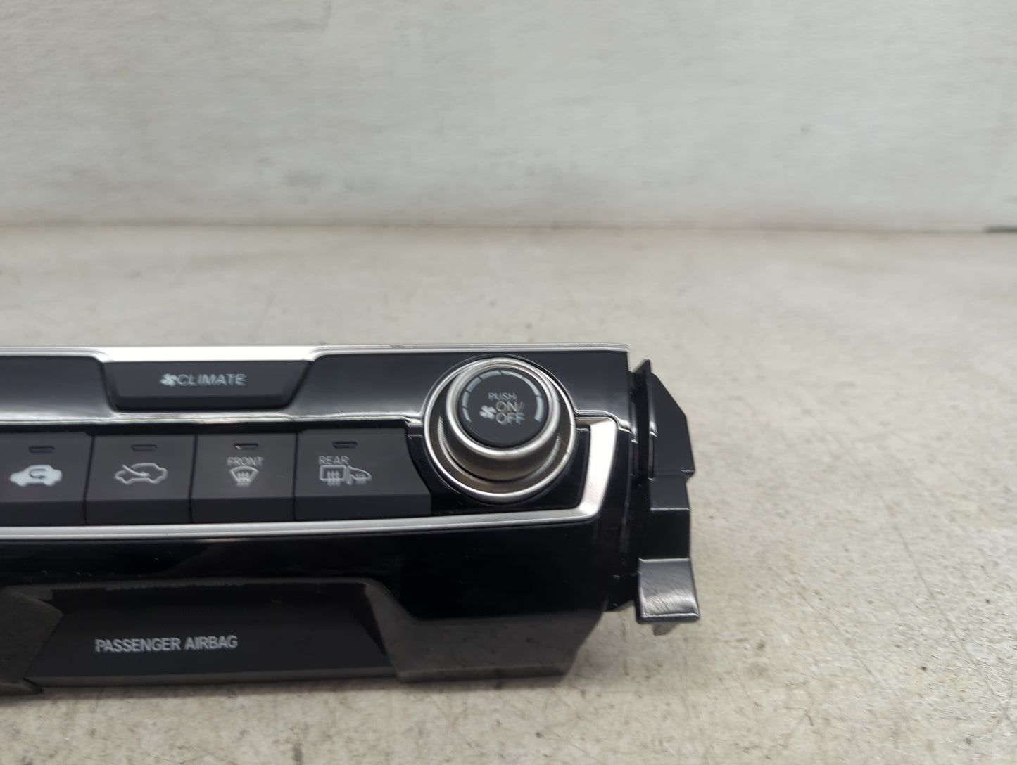 2016-2021 Honda Civic Climate Control Module Temperature AC/Heater Replacement P/N:79600TBAA311M1 5ANWA2A08QG Fits OEM Used 