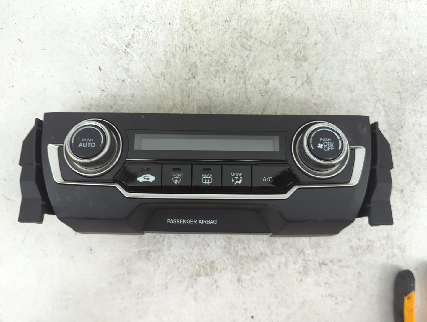 2016-2021 Honda Civic Climate Control Module Temperature AC/Heater Replacement P/N:79600TBAA112M1 SANWA2A097G Fits OEM Used 