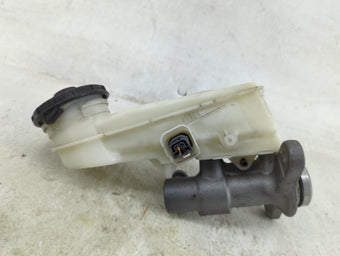 compare product 2017 Honda Civic Brake Master Cylinder