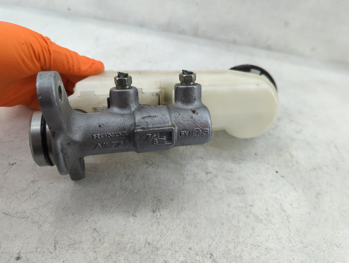 2017 Honda Civic Brake Master Cylinder 1498818 - Oemusedautoparts1.com