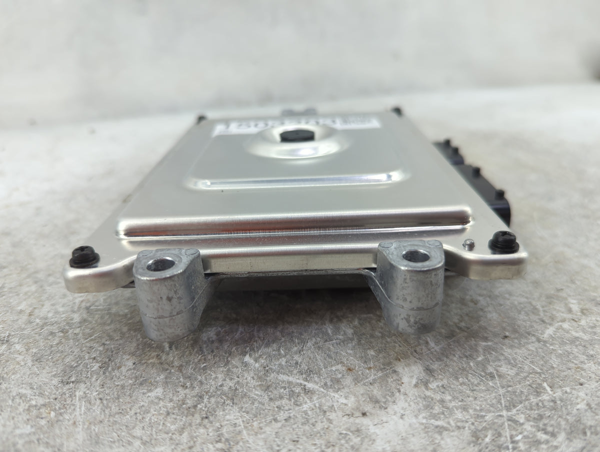 2017-2018 Honda Civic PCM Engine Control Computer ECU ECM PCU OEM P/N:37820-5AN-L73 H367-100289 Fits Fits 2017 2018 OEM Used