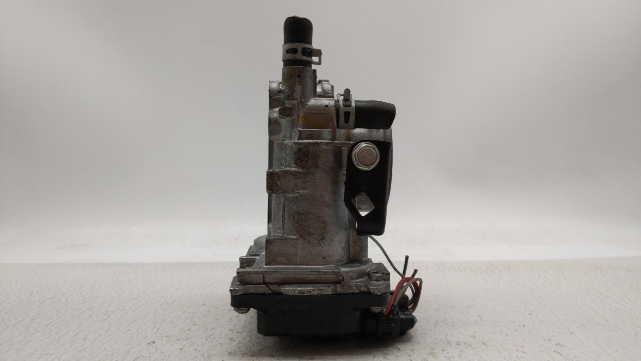 2016-2019 Honda Civic Throttle Body P/N:GMH1A Fits Fits 2016 2017 2018 2019 OEM Used Auto Parts - Oemusedautoparts1.com