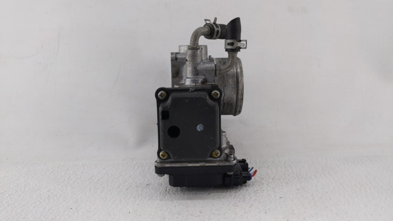2016-2019 Honda Civic Throttle Body P/N:GMG9A Fits Fits 2016 2017 2018 2019 OEM Used Auto Parts - Oemusedautoparts1.com