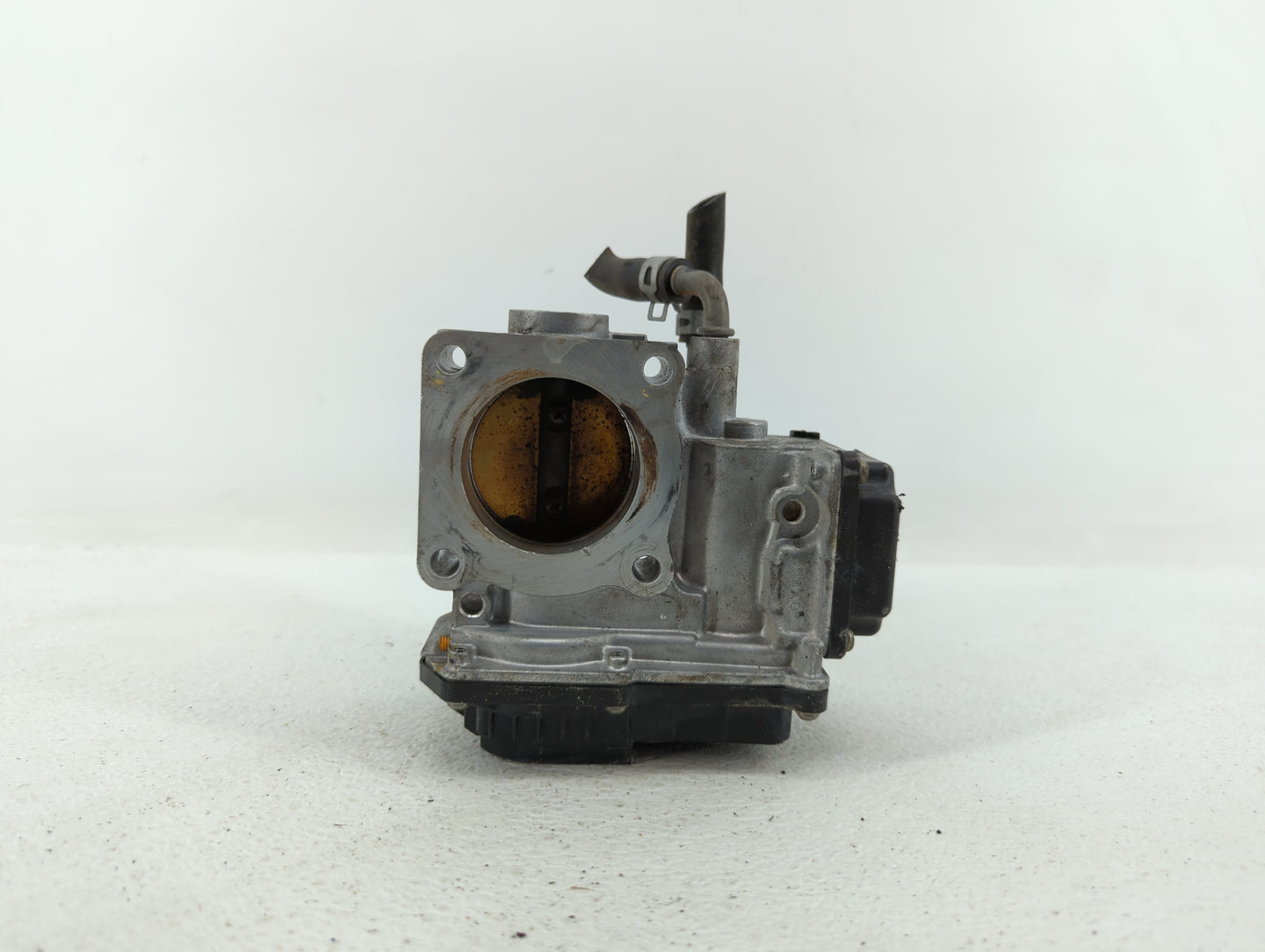 2016-2019 Honda Civic Throttle Body P/N:GMG9A Fits Fits 2016 2017 2018 2019 OEM Used Auto Parts - Oemusedautoparts1.com