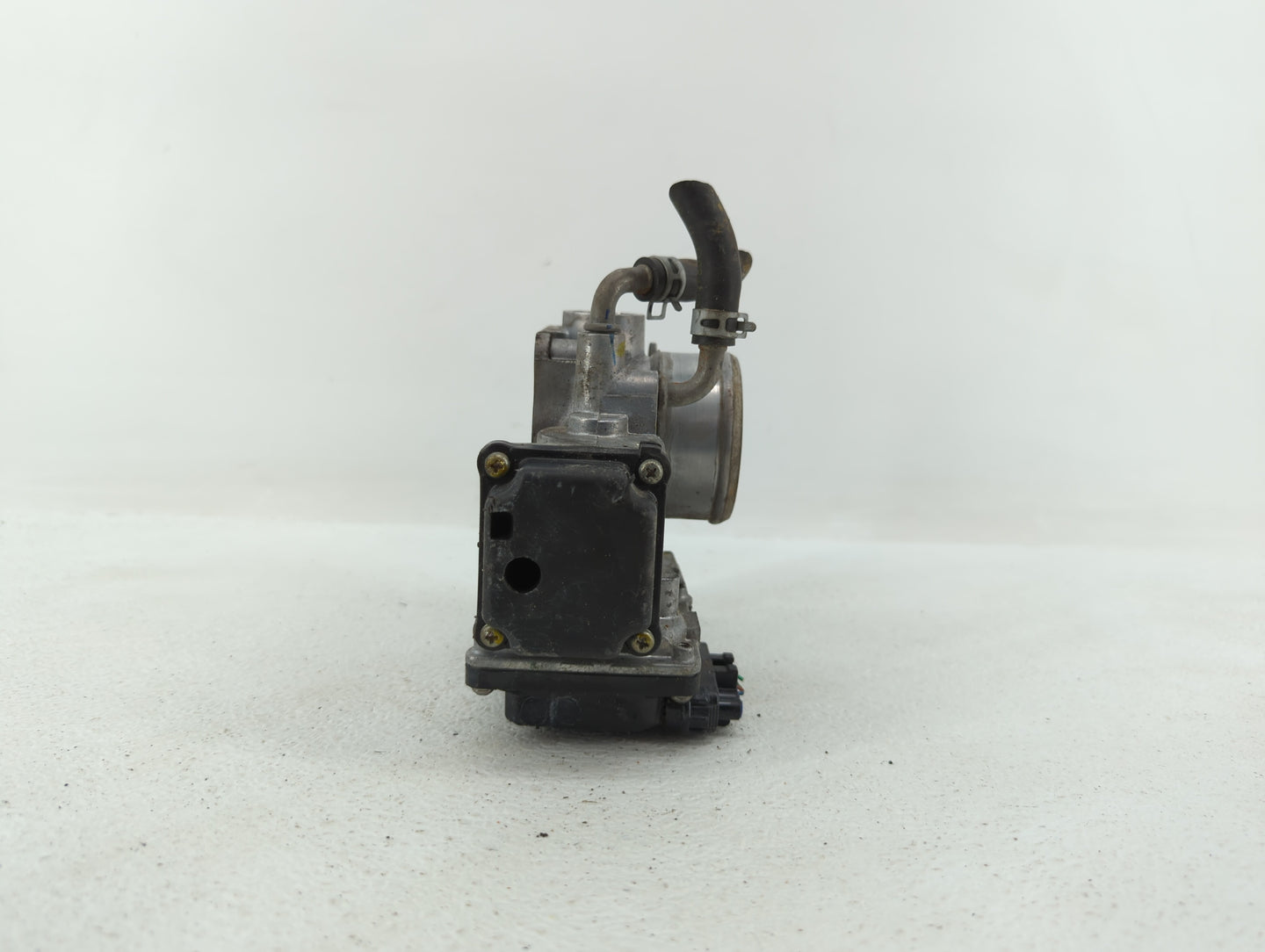 2016-2019 Honda Civic Throttle Body P/N:GMG9A Fits Fits 2016 2017 2018 2019 OEM Used Auto Parts - Oemusedautoparts1.com