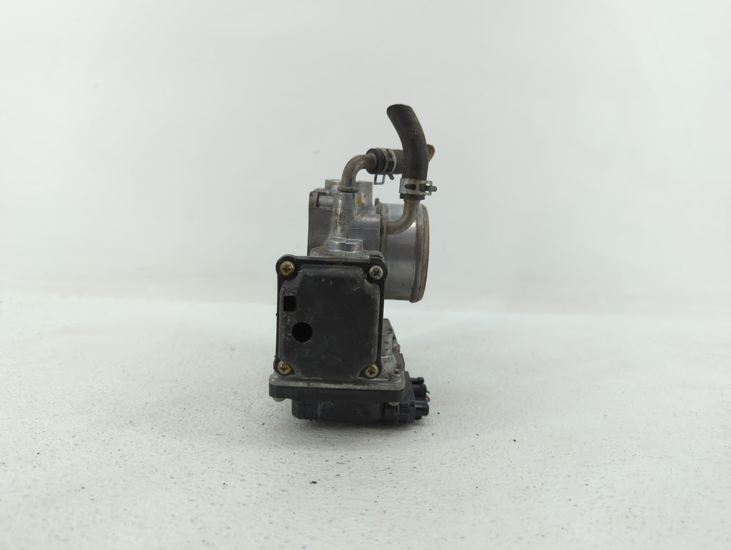 2016-2019 Honda Civic Throttle Body P/N:GMG9A Fits Fits 2016 2017 2018 2019 OEM Used Auto Parts - Oemusedautoparts1.com