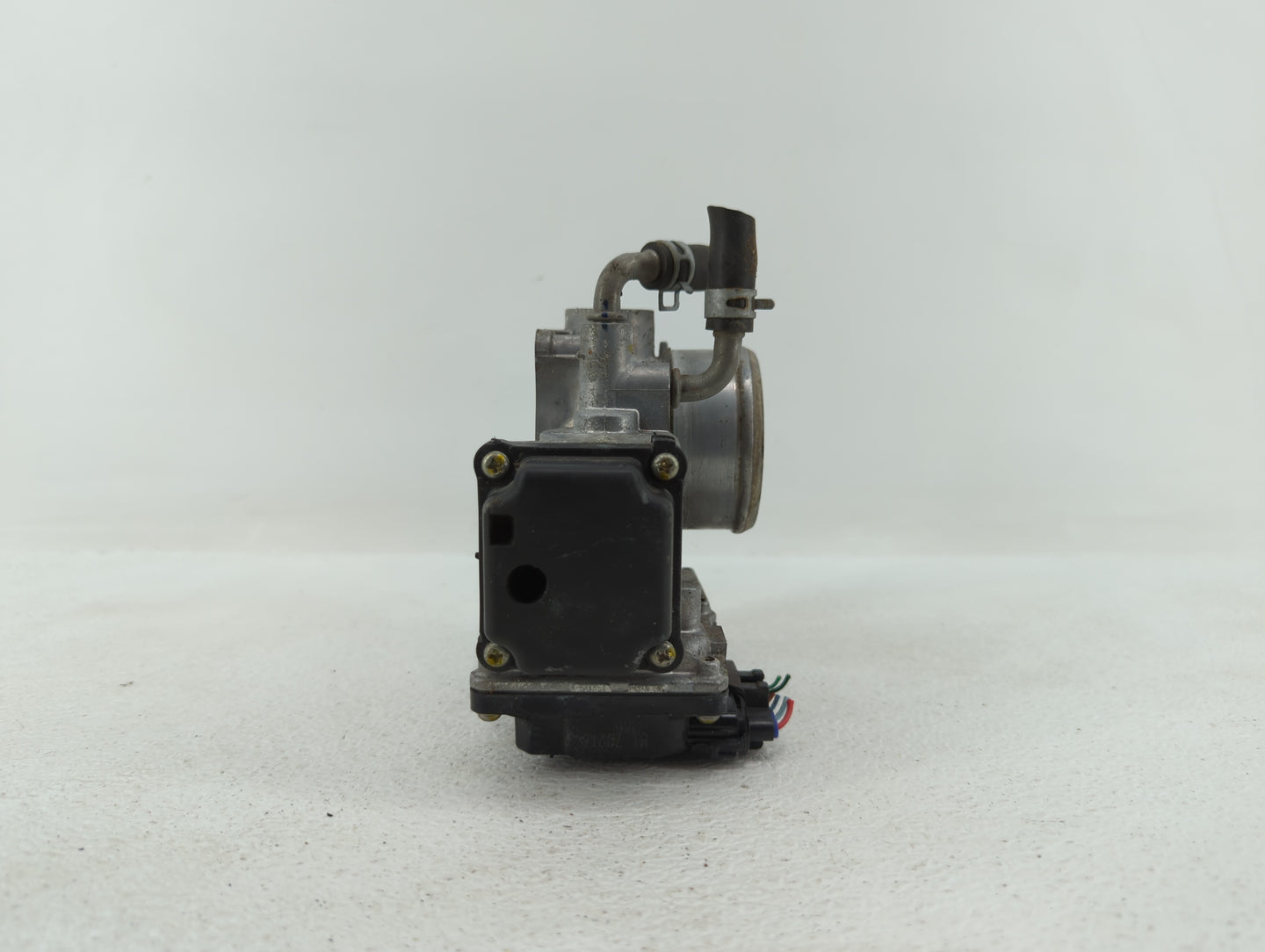 2016-2019 Honda Civic Throttle Body P/N:GMG9A Fits Fits 2016 2017 2018 2019 OEM Used Auto Parts - Oemusedautoparts1.com