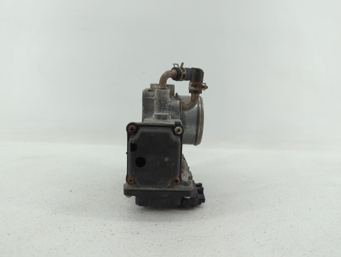 2016-2019 Honda Civic Throttle Body P/N:GMG9A Fits Fits 2016 2017 2018 2019 OEM Used Auto Parts - Oemusedautoparts1.com