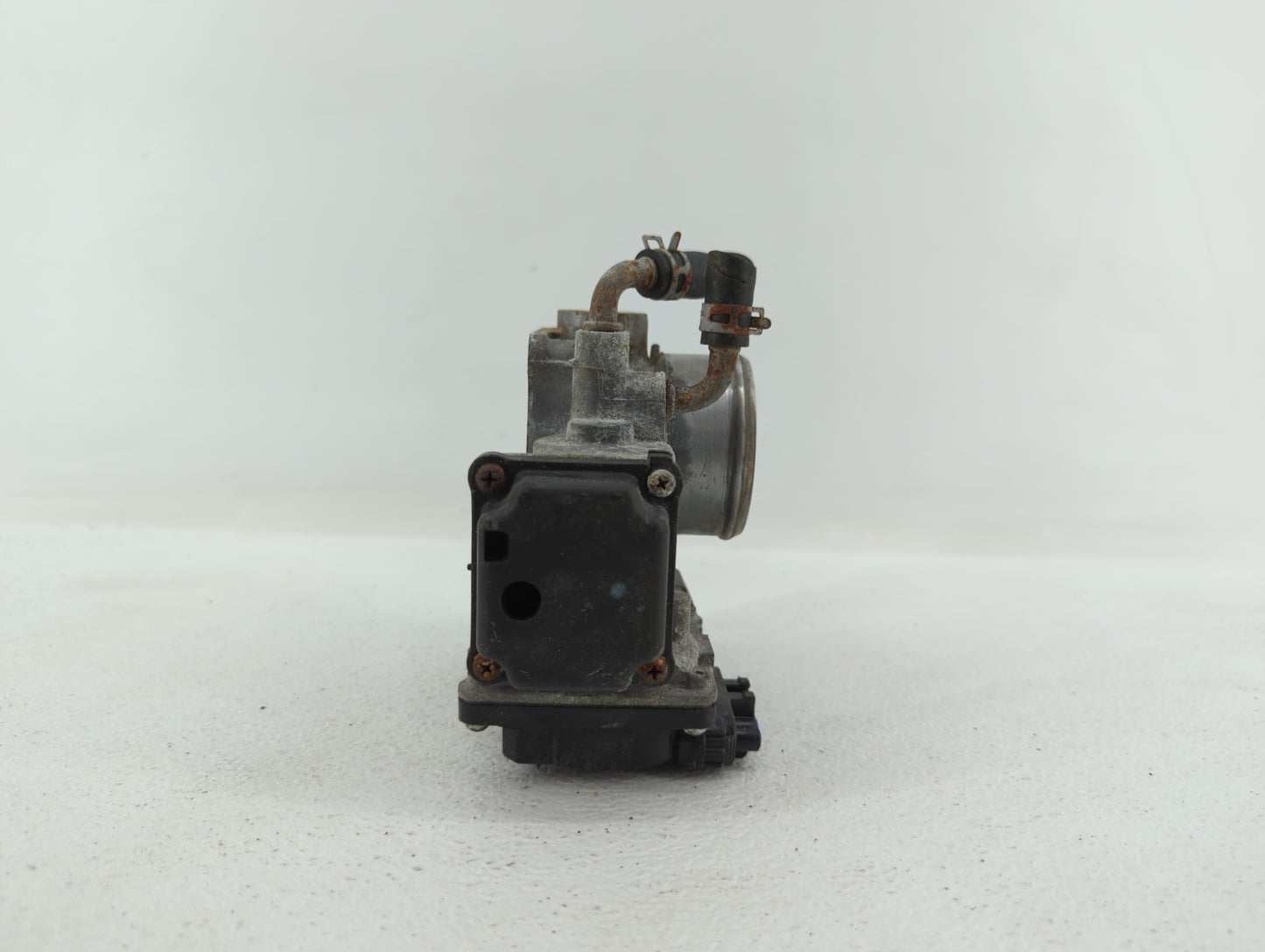 2016-2019 Honda Civic Throttle Body P/N:GMG9A Fits Fits 2016 2017 2018 2019 OEM Used Auto Parts - Oemusedautoparts1.com