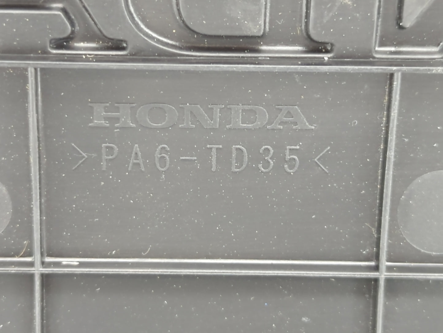 2017 Honda Civic Engine Cover - Oemusedautoparts1.com