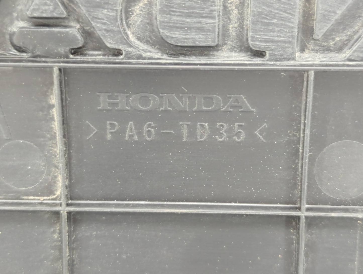2017 Honda Civic Engine Cover - Oemusedautoparts1.com