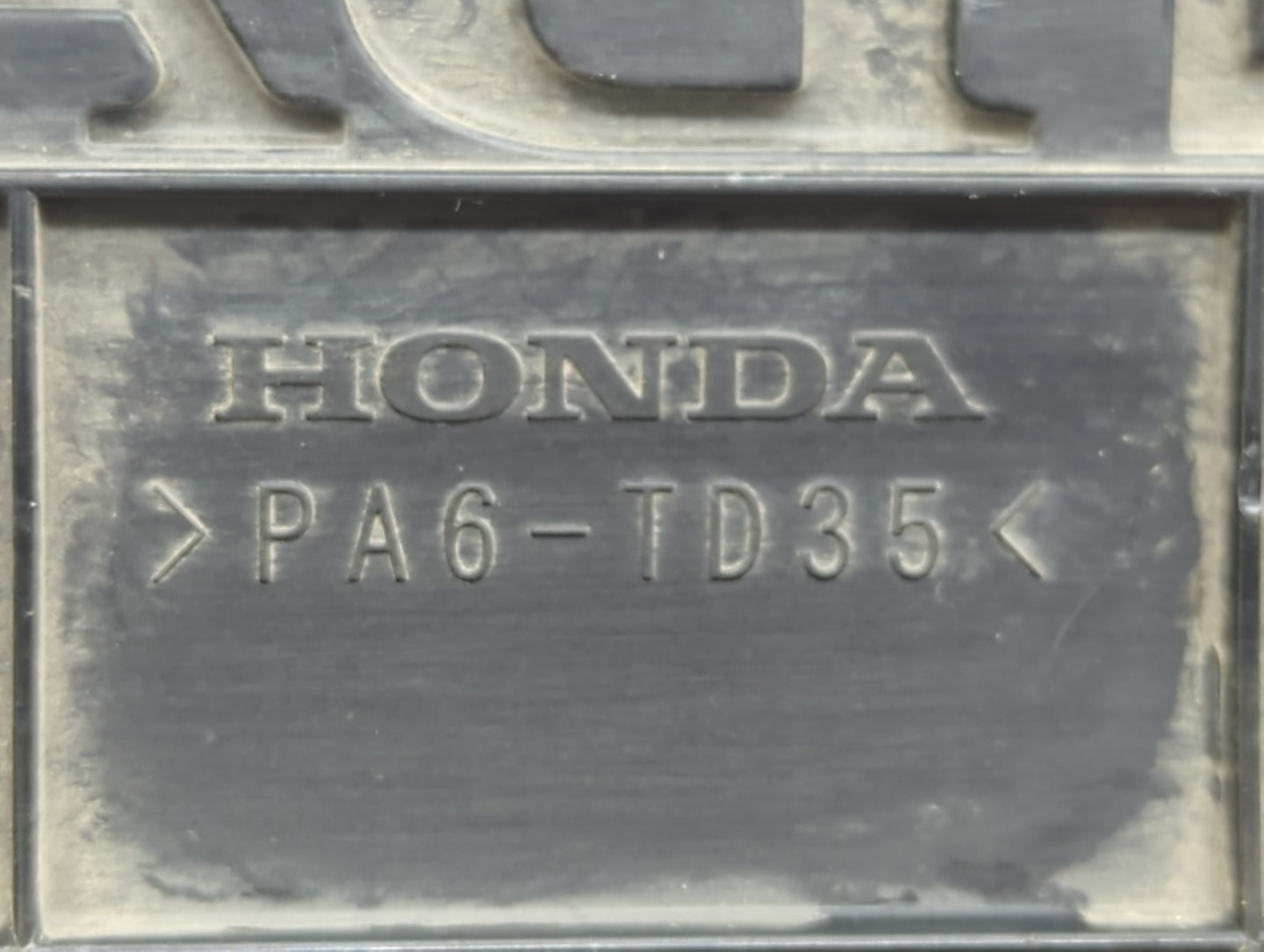 2017 Honda Civic Engine Cover - Oemusedautoparts1.com