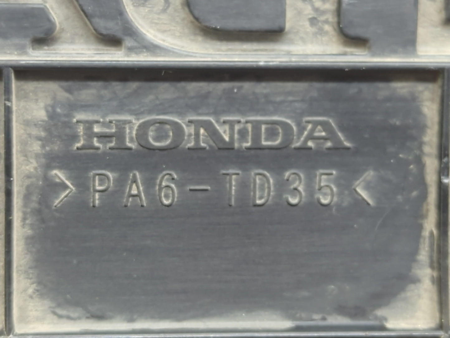 2017 Honda Civic Engine Cover - Oemusedautoparts1.com