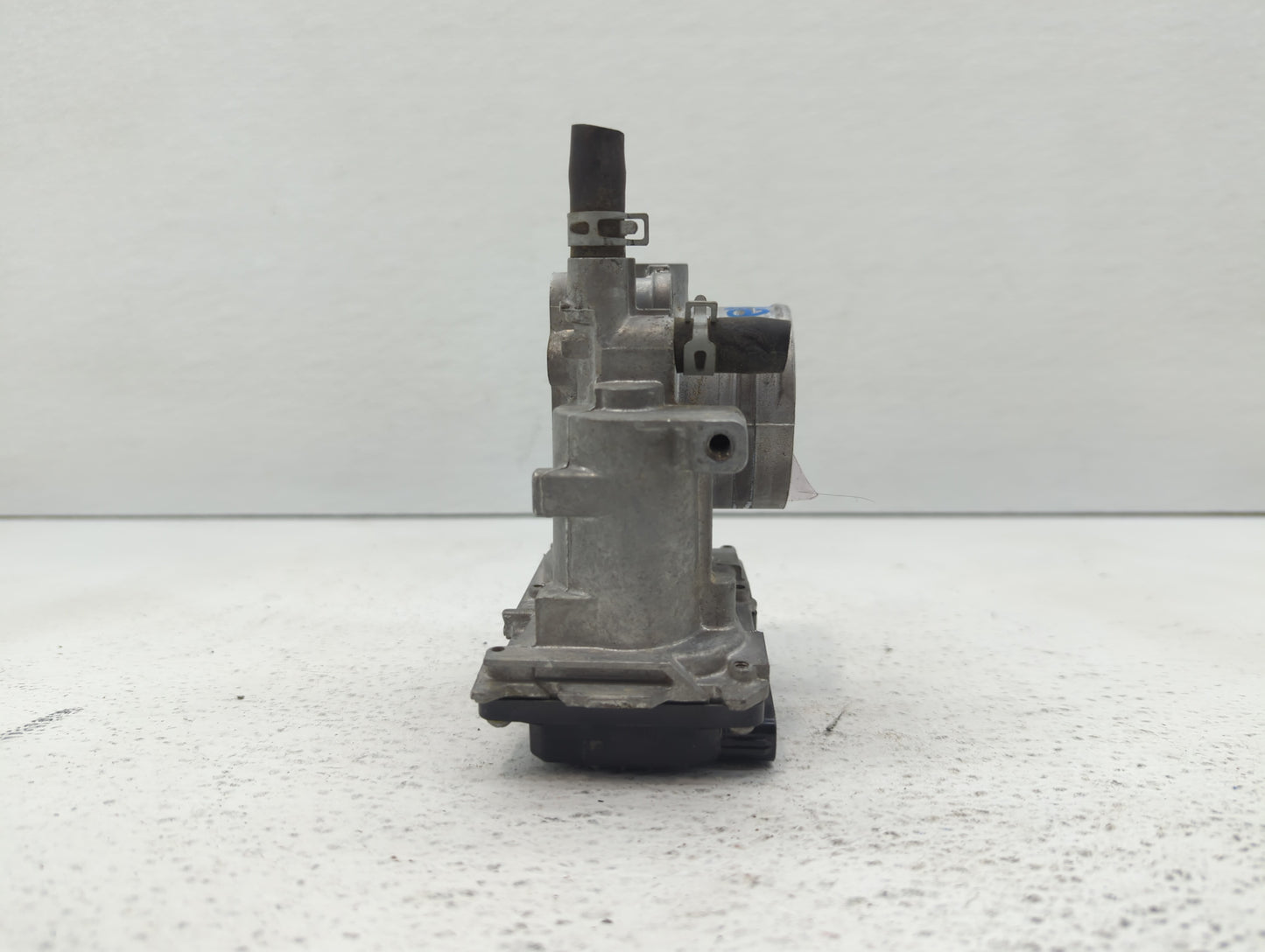 2016-2022 Honda Civic Throttle Body P/N:GMH1A Fits Fits 2016 2017 2018 2019 2020 2021 2022 OEM Used Auto Parts - Oemusedauto
