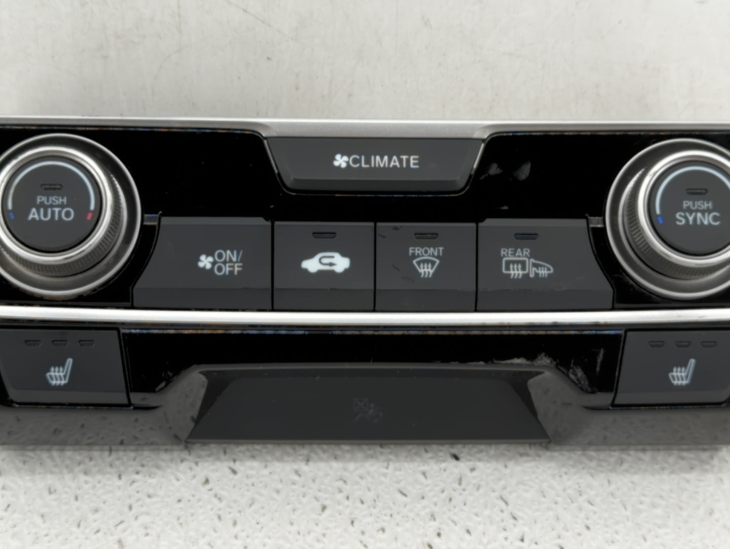 2016-2018 Honda Civic Climate Control Module Temperature AC/Heater Replacement P/N:79600-TBA-A611-M1 79600-TBA-C410-M1 Fits 