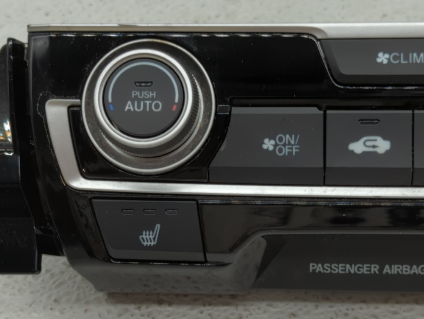 2016-2018 Honda Civic Climate Control Module Temperature AC/Heater Replacement P/N:79600TBAA611M1 79600TBAC411M1 Fits OEM Us